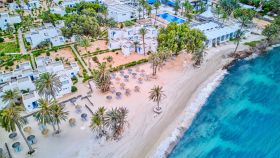 HARI CLUB BEACH RESORT